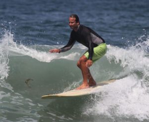 Gregor Sarkisian Surfing